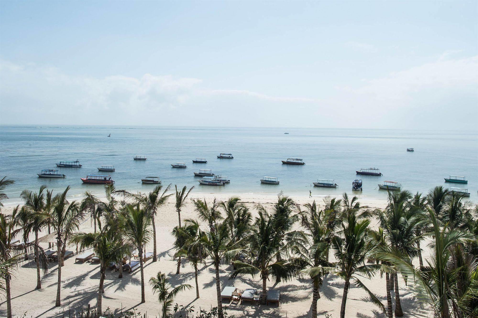 Lion In The Sun Hotel Malindi Ngoại thất bức ảnh